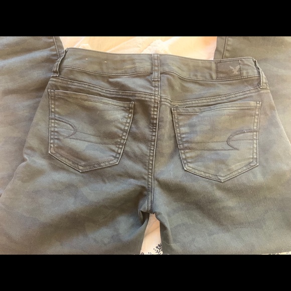 American Eagle Outfitters Dark Camo Jeggings - Picture 3 of 5